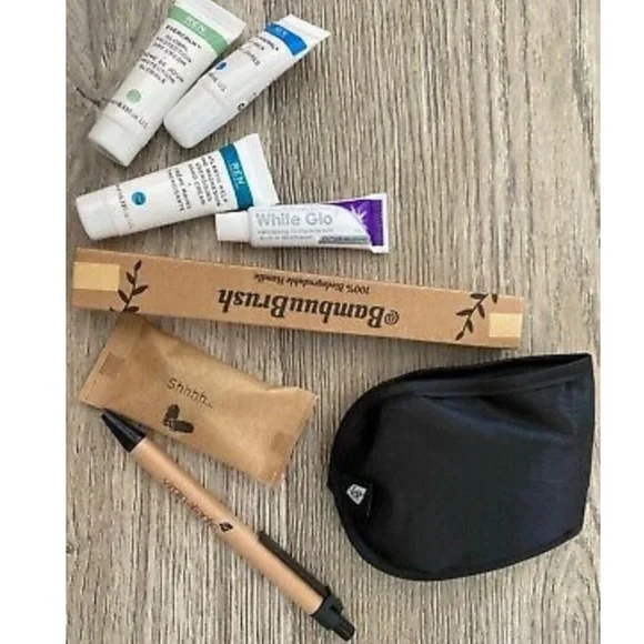 NWT New first-class Virgin Airlines goodie* bag Amenities Kit - Picture 3 of 7